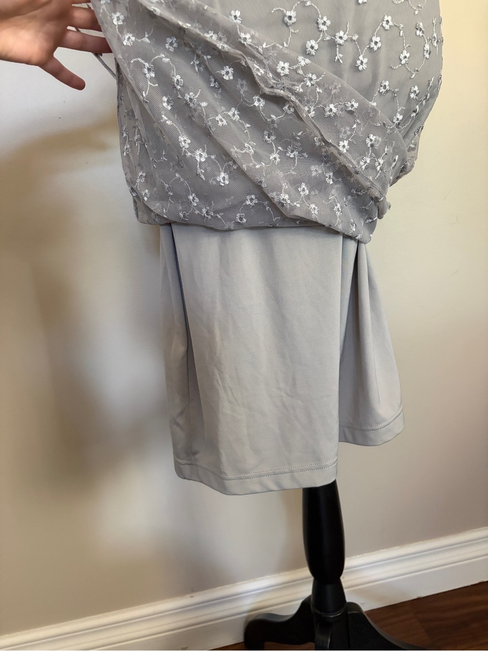 Vintage 90s Romantic Silver Grey Floral Embroidered Sheer Mesh Midi Dress - Picture 3 of 12